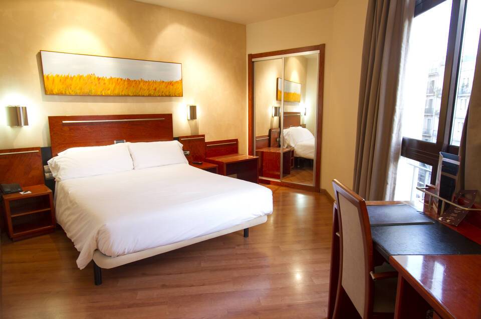 Hotel Garbí Mil·lenni 5