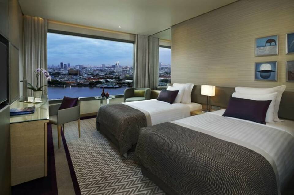 Avani+ Riverside Bangkok Hotel 2