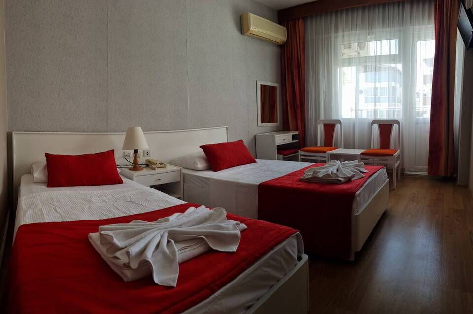 Hotel Saadet 5