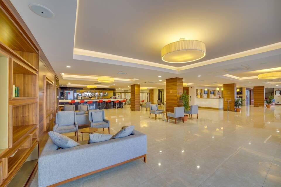 Ramada Resort by Wyndham Akbuk 5