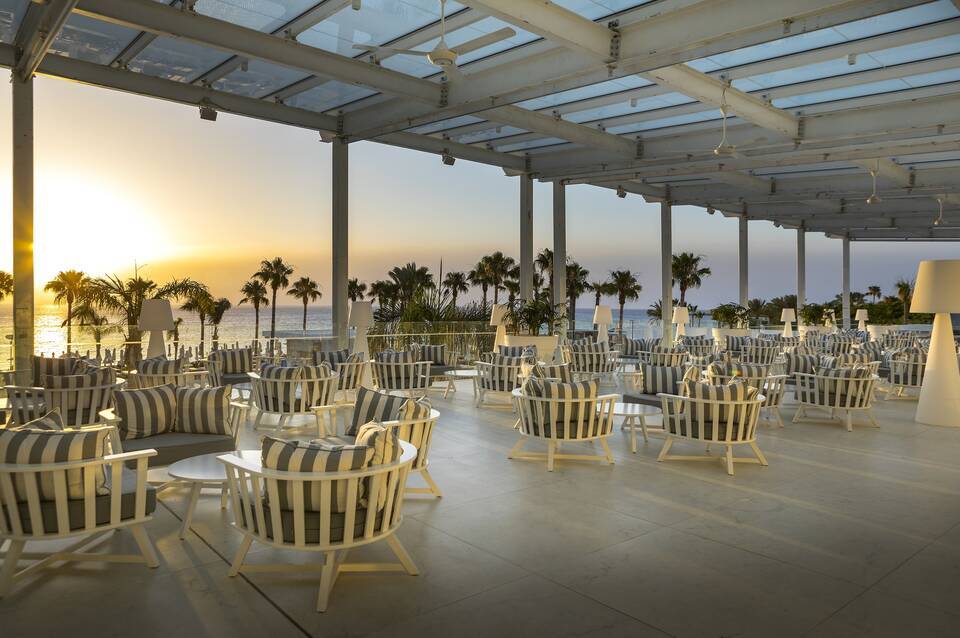 Constantinos The Great Beach Hotel 3