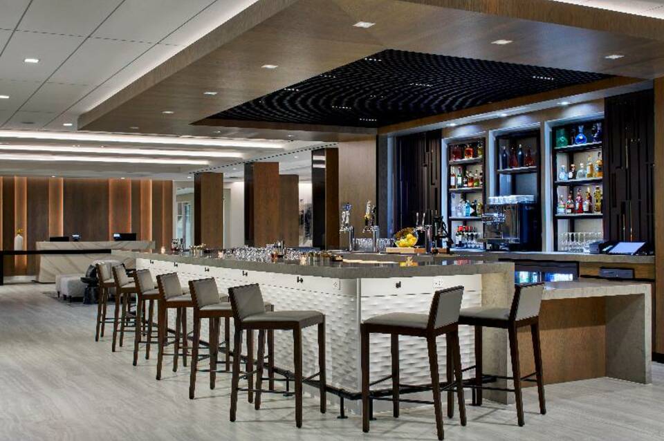 AC Hotel Orlando Lake Buena Vista 4