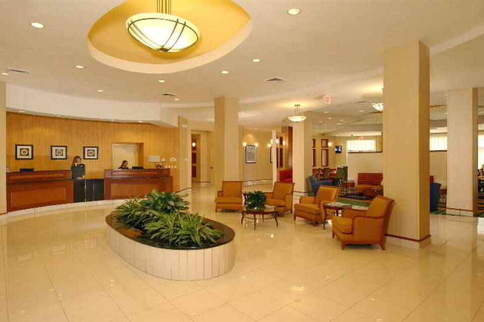 SpringHill Suites Orlando Airport 1