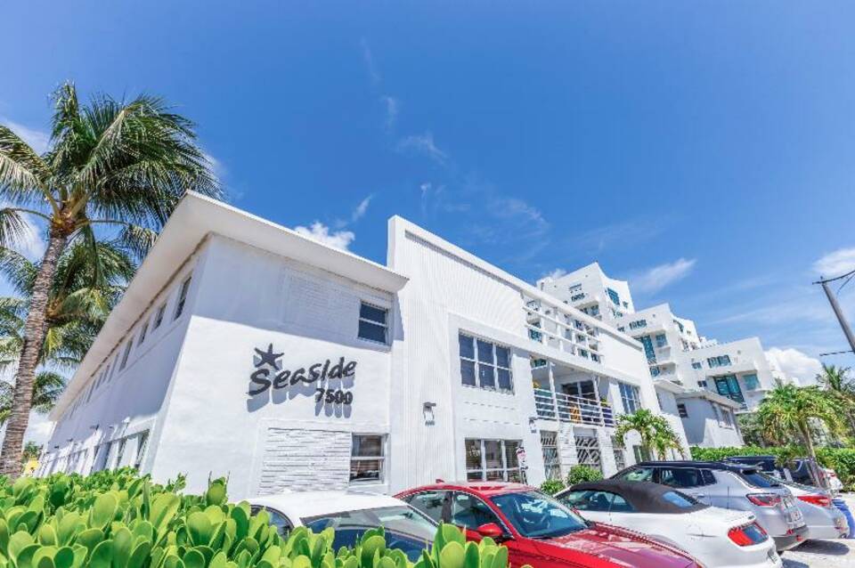 Seaside All Suites Hotel 2