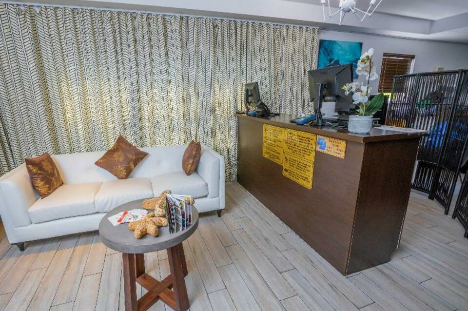 Seaside All Suites Hotel 4
