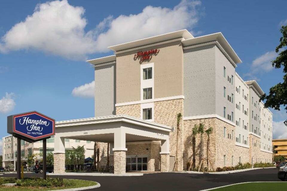 Hampton Inn Miami Airport East 2