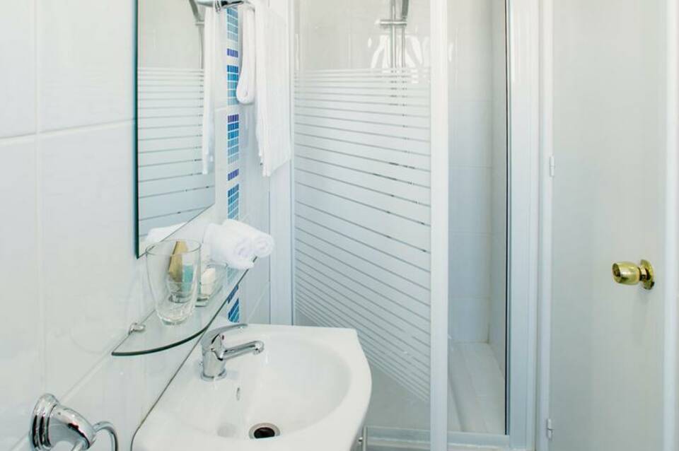 Mikes Kanarium City Hotel 4