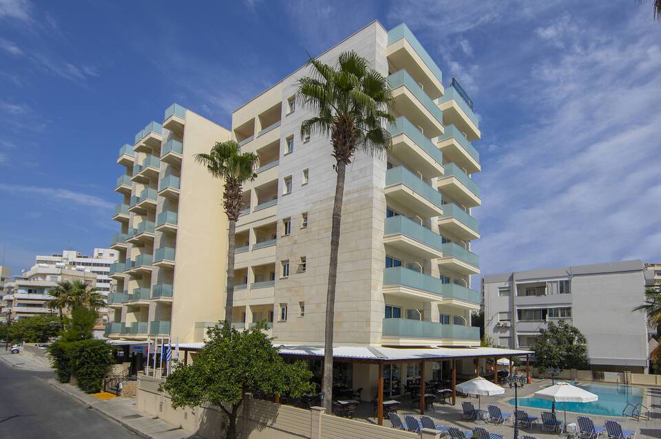 Kapetanios Limassol Hotel 1