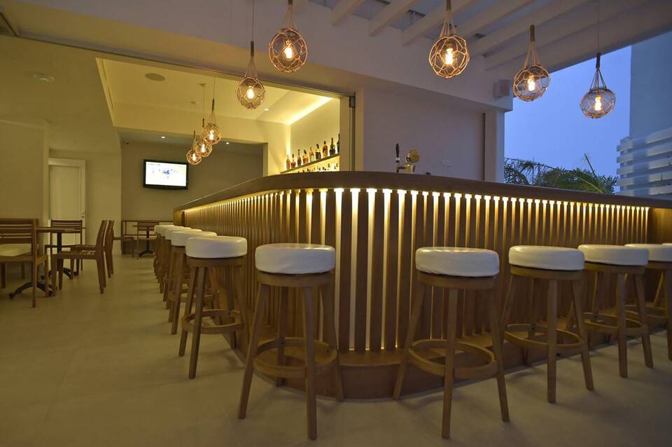 Sunrise Gardens Hotel 3