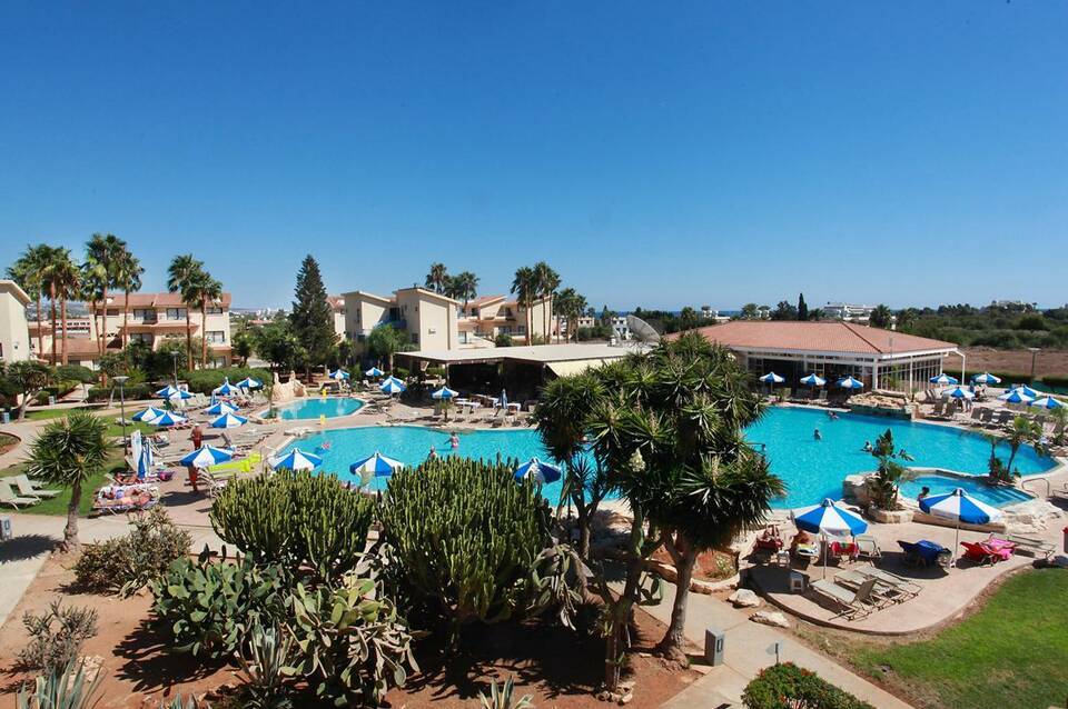 The Makronisos Holiday Village 2