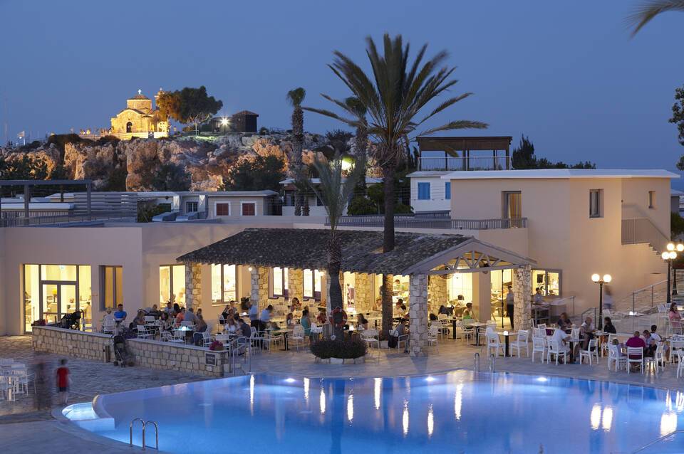 Louis St Elias Resort & Waterpark 1