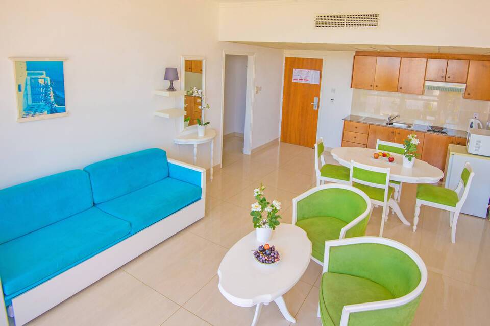 Marlita Hotel Apartments 1
