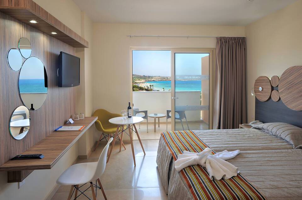 Nelia Beach Hotel 5