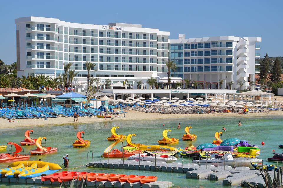 Vassos Nissi Plage Hotel 2