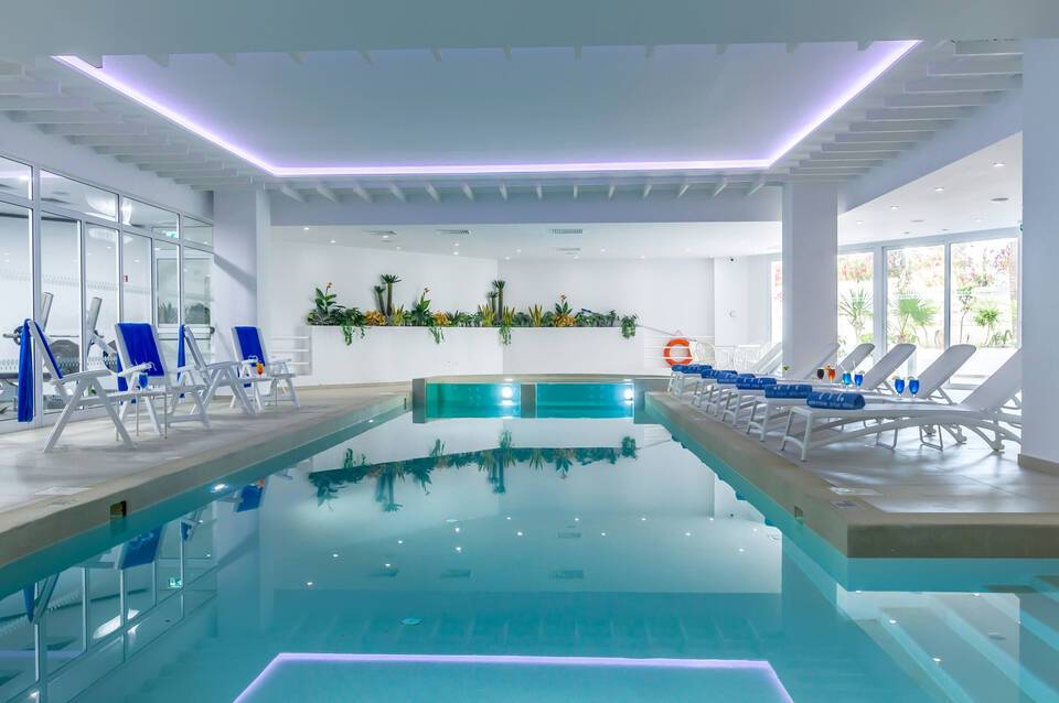 Margadina Lounge Hotel 3