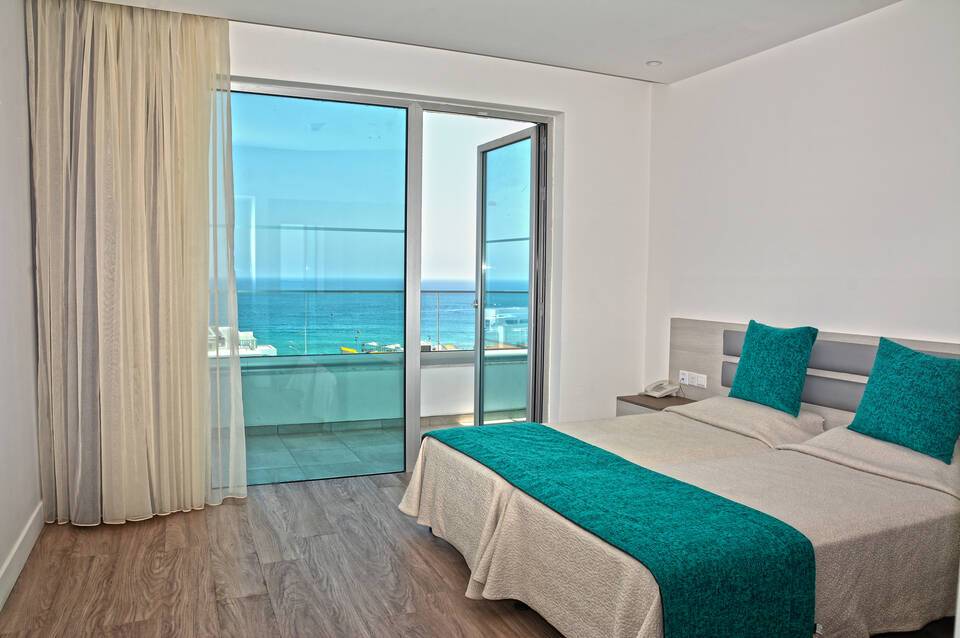 Melini Hotel Suites 3