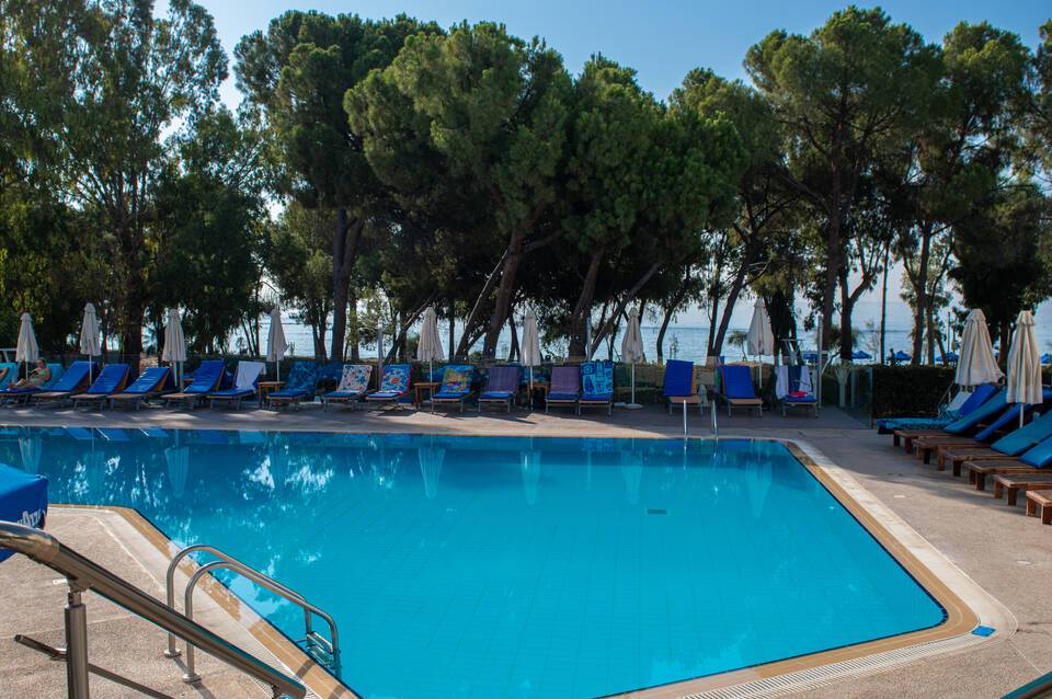 Park Beach Hotel 2