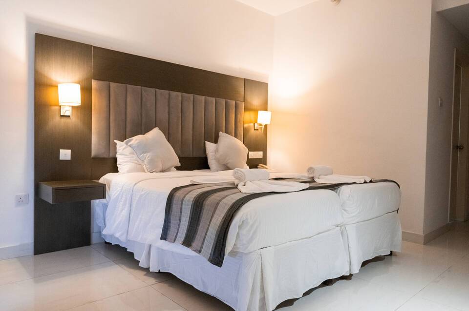 Napa Jay Hotel 4