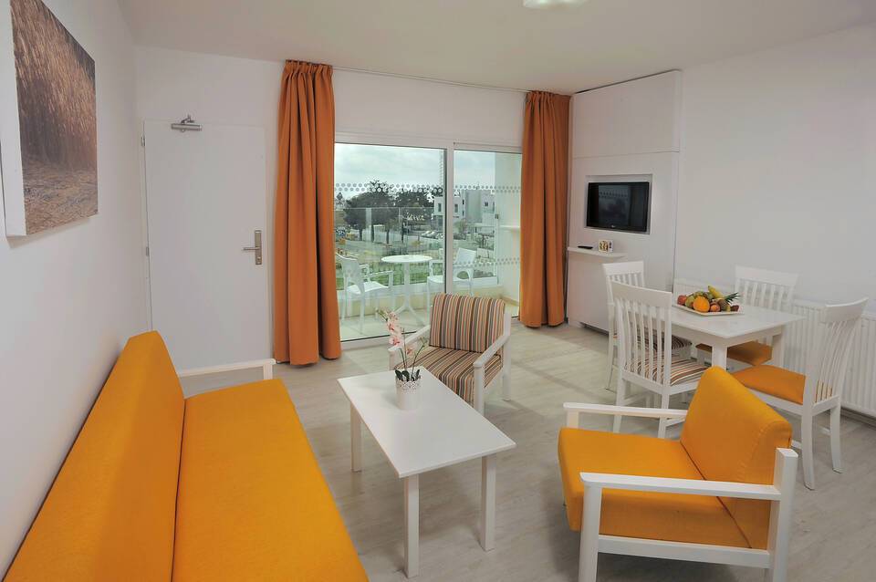 Liquid Hotel Apartments 4