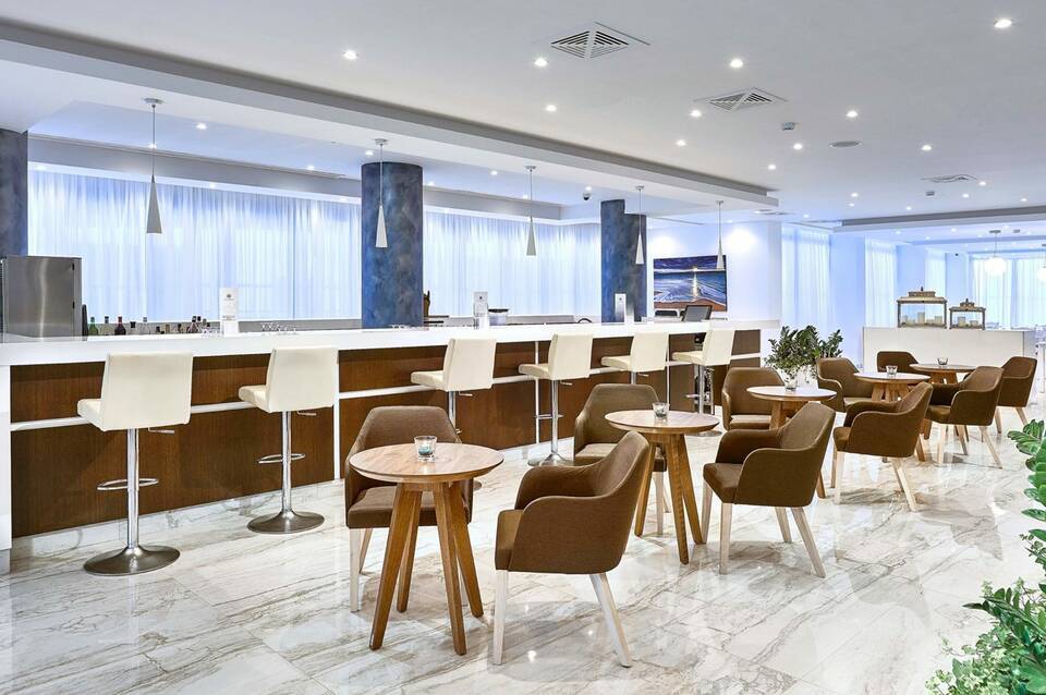 Gaia Sun N Blue Hotel 1