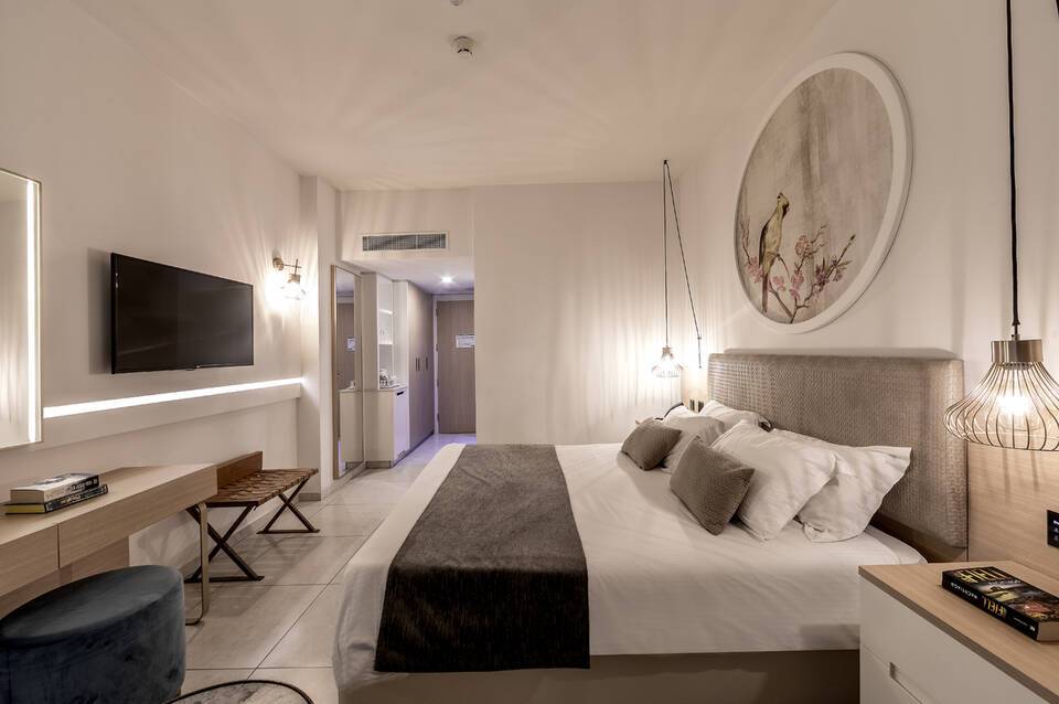 NissiBlu Beach Resort 4