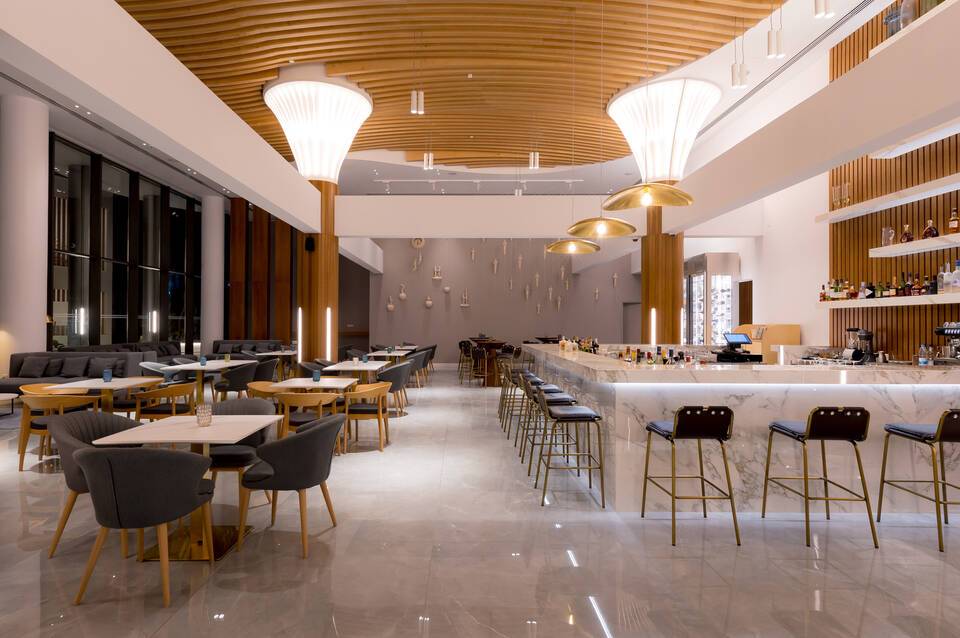 Radisson  Beach Resort Larnaca 3