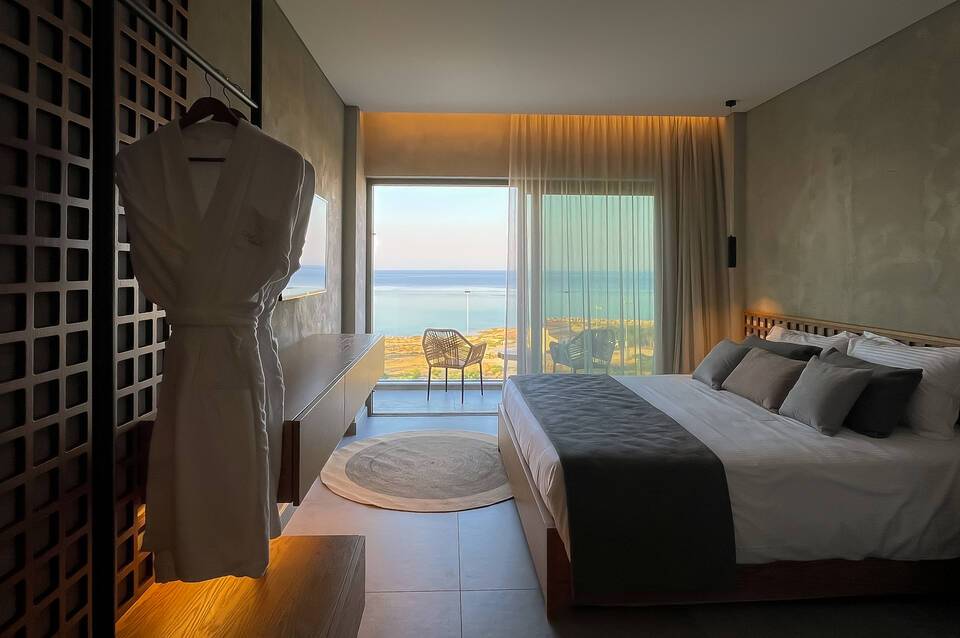 Cavo Zoe Seaside Hotel 3