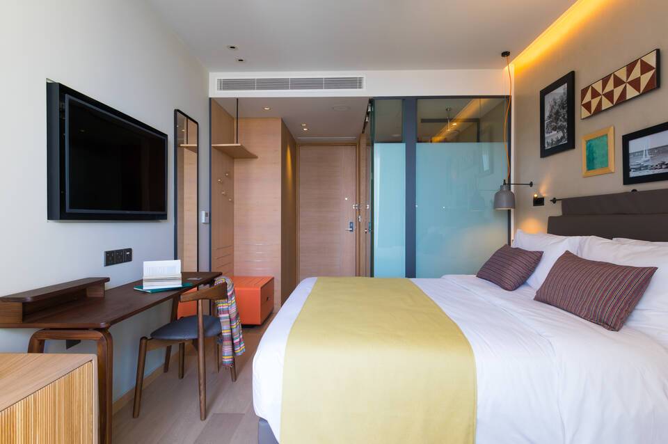 Hotel Indigo Larnaca 4