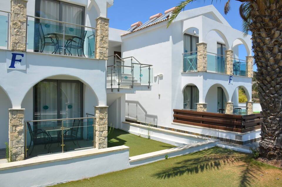 Latchi Escape Hotel & Suites 2
