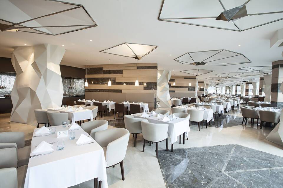 Elexus Hotel Resort & Spa 4