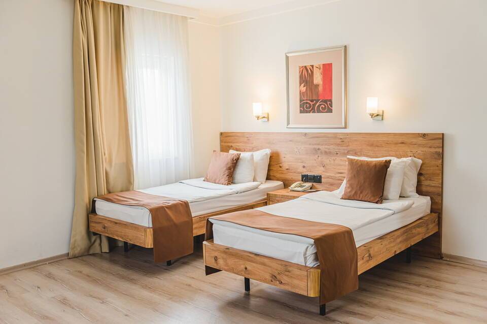 Uptown Büyük Andolu Girne Hotel 2