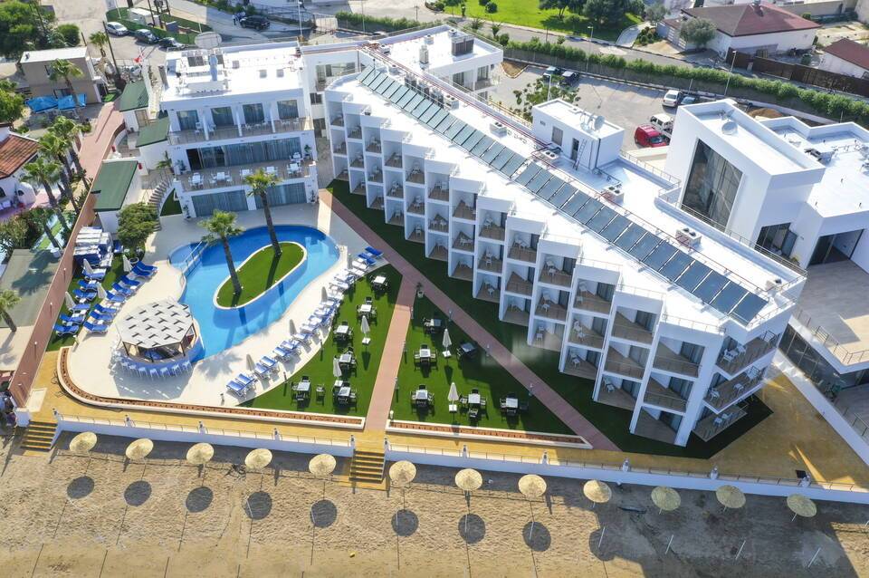 Mimoza Beach Hotel 3