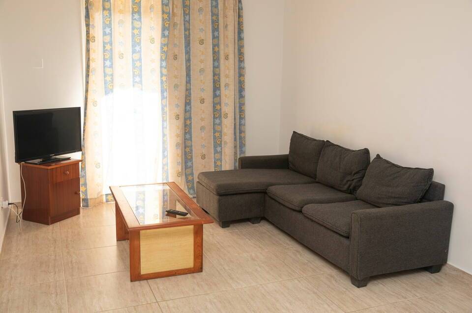 Alecos Hotel Apartments 2