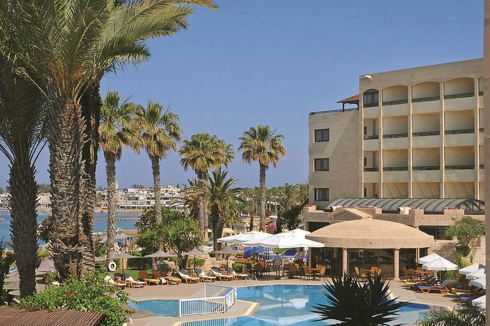 Alexander The Great Beach Hotel 3