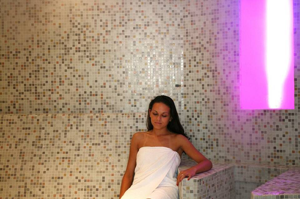 St. George Beach Hotel & Spa Resort 4