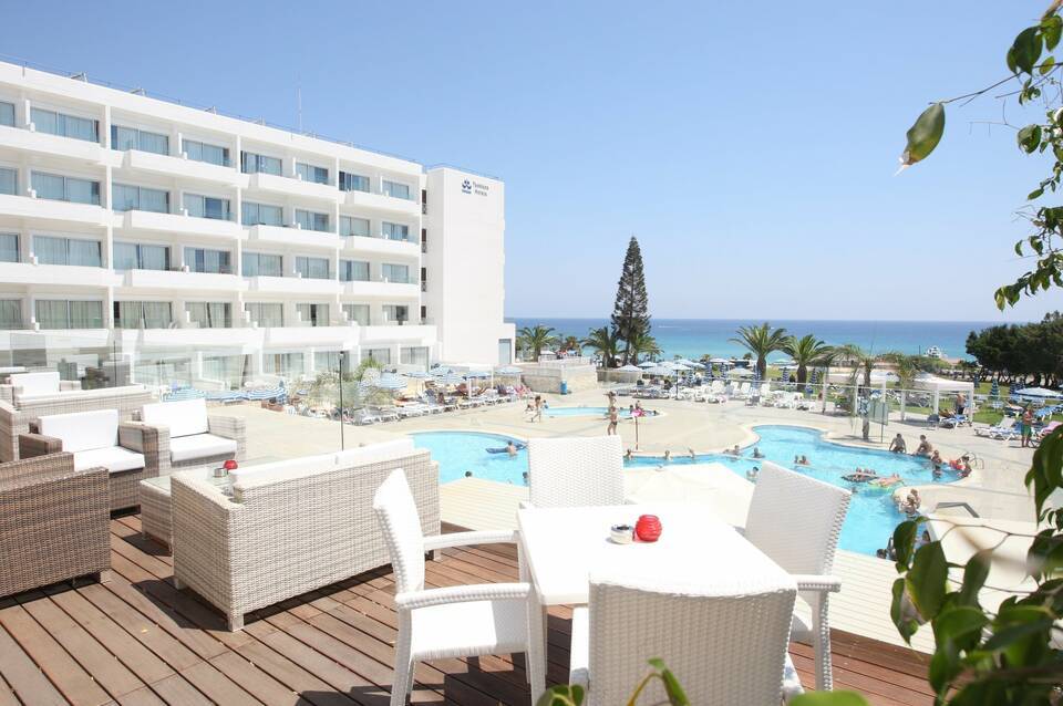 Odessa Beach Hotel 1