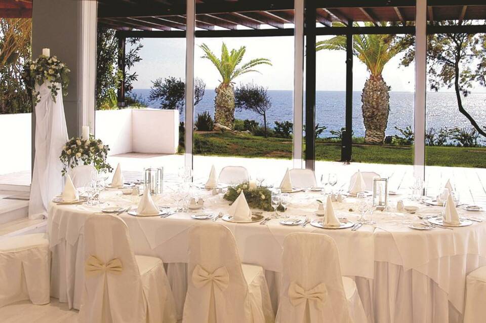 Grecian Sands Hotel 3