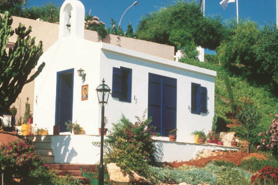Grecian Sands Hotel 5