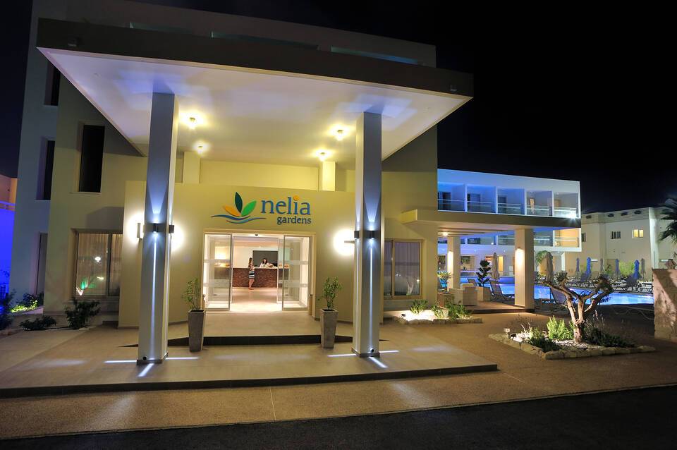 Nelia Gardens Hotel 2