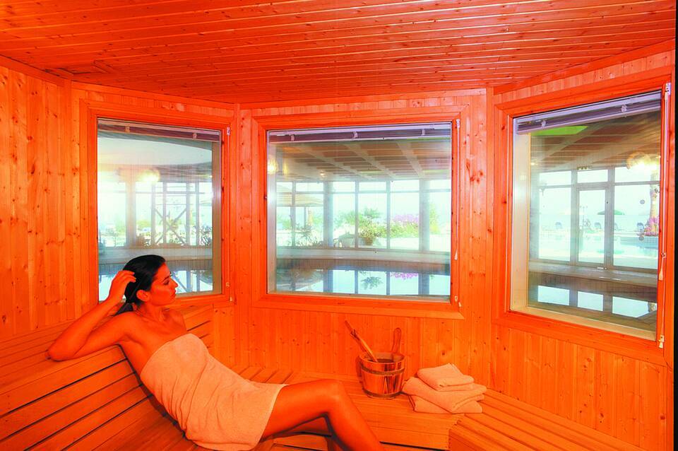 Sunrise Beach Hotel 2