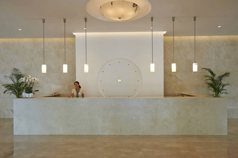 Sunrise Beach Hotel 5