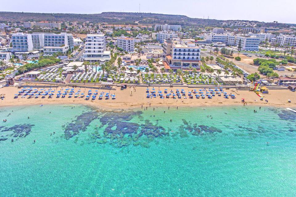 Vrissiana Beach Hotel 2