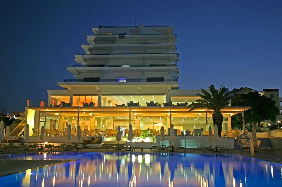 Vrissiana Beach Hotel 5