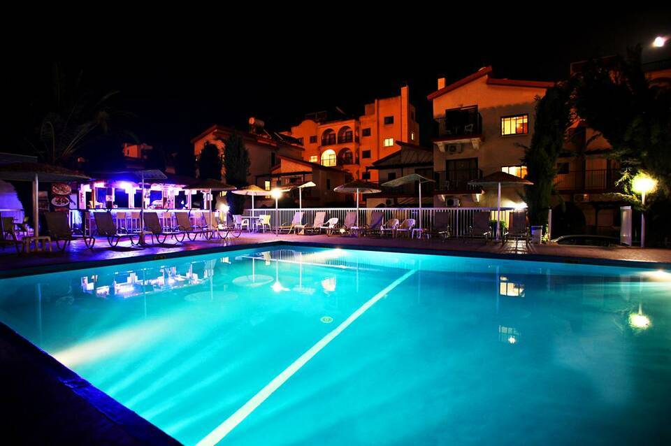 Windmills Hotel Apartments 2