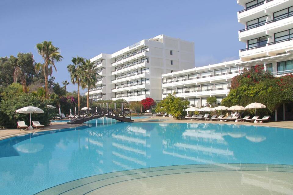 Grecian Bay Hotel 3