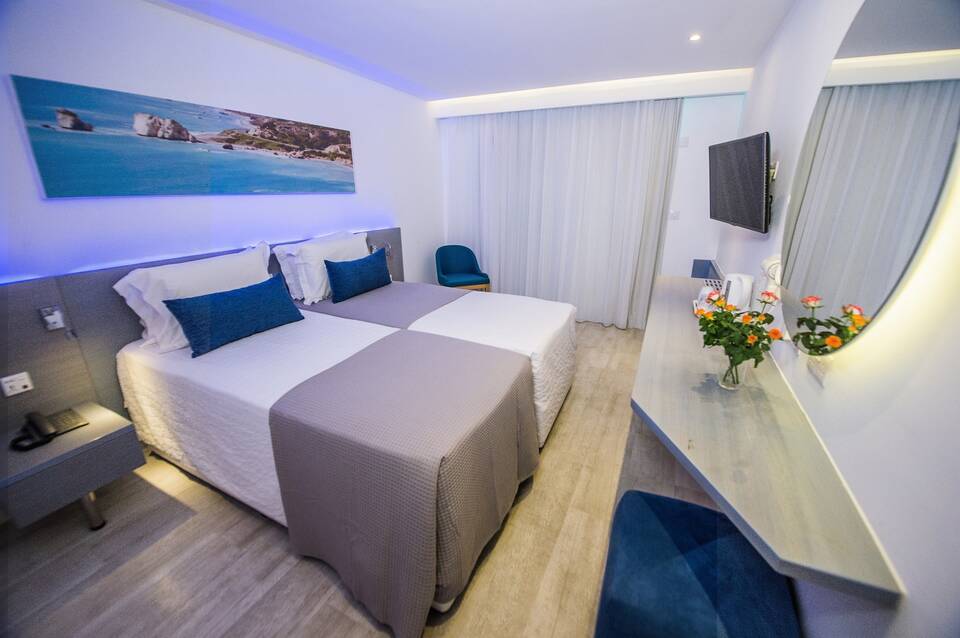 Anonymous Beach Hotel 5