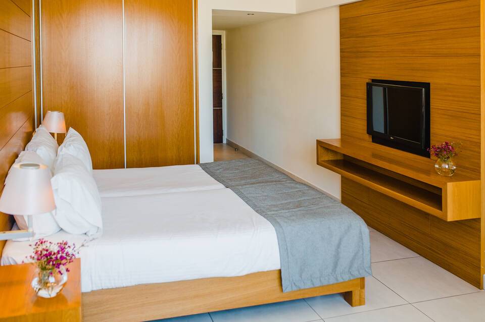 Napa Plaza Hotel 3