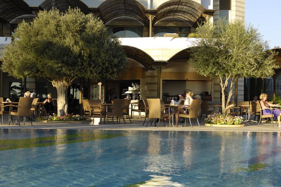 Constantinou Bros Athena Royal Beach Hotel 1