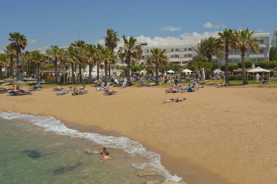 Louis Ledra Beach 5