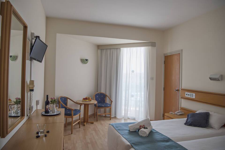 Kissos Hotel 5